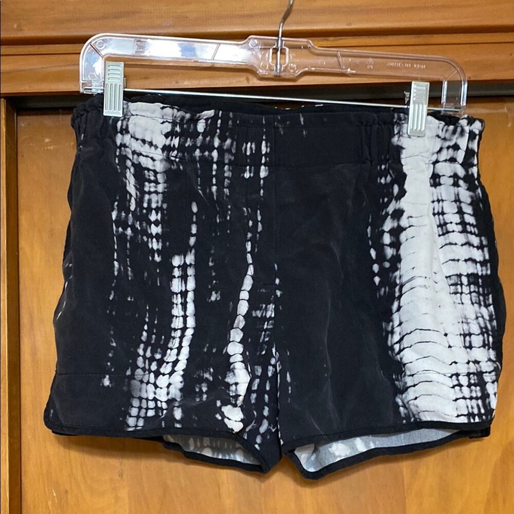 A.L.C. Black and White Tie-Dye Women’s Shorts